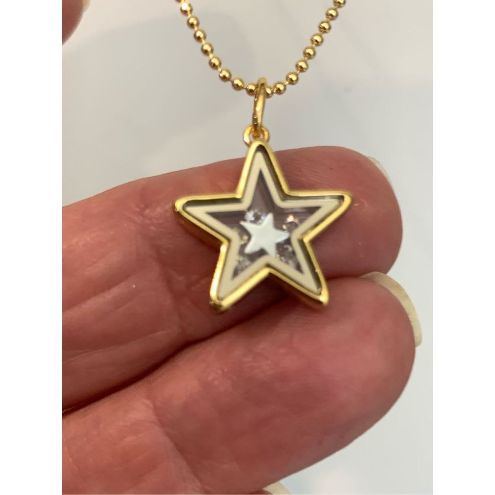 Gold Star and Chain #star #super star